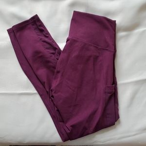 Fabletics 3/4 length Pocket Tights